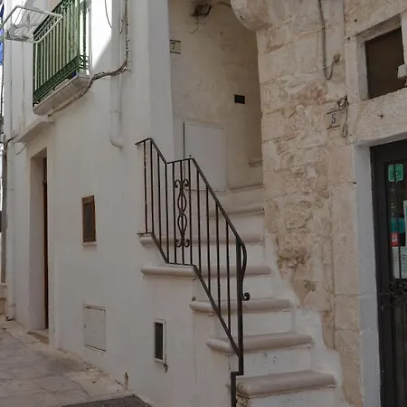 Itria House 奇斯泰尼诺